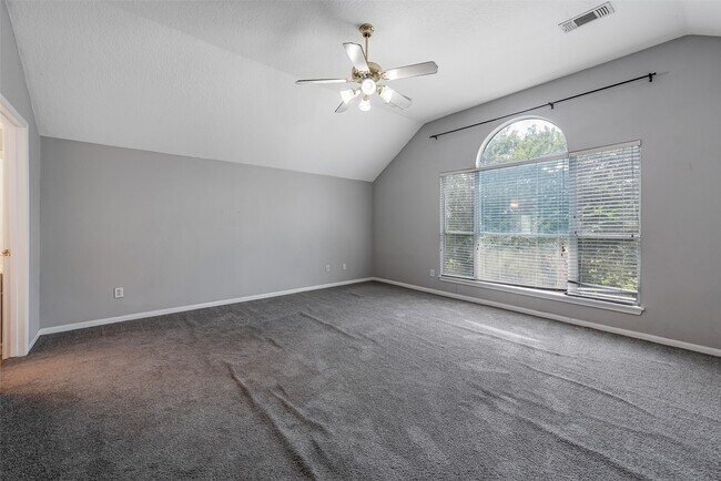 Building Photo - 3306 Autumn Forest Dr