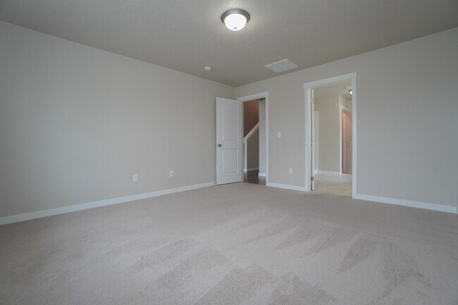 Building Photo - 3154 N Greengate Wy