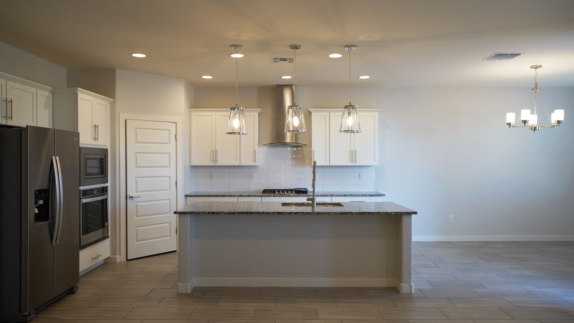 Building Photo - 13942 E Silver Pne Trl