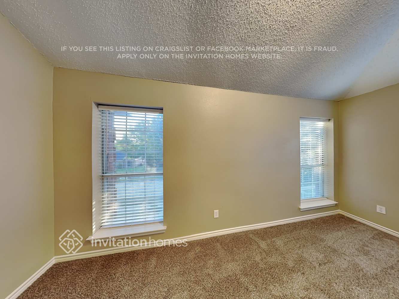 Building Photo - 8200 Bay St