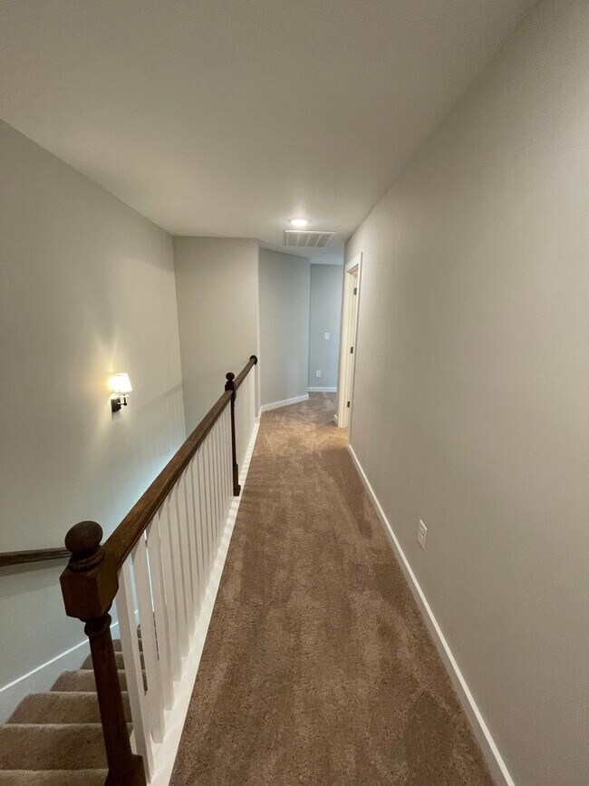 Building Photo - Home for Rent in Calera, AL!!! Available to View with 48 Hour Notice!!!