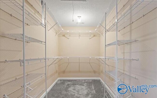 Building Photo - 15007 Collier Dr SE