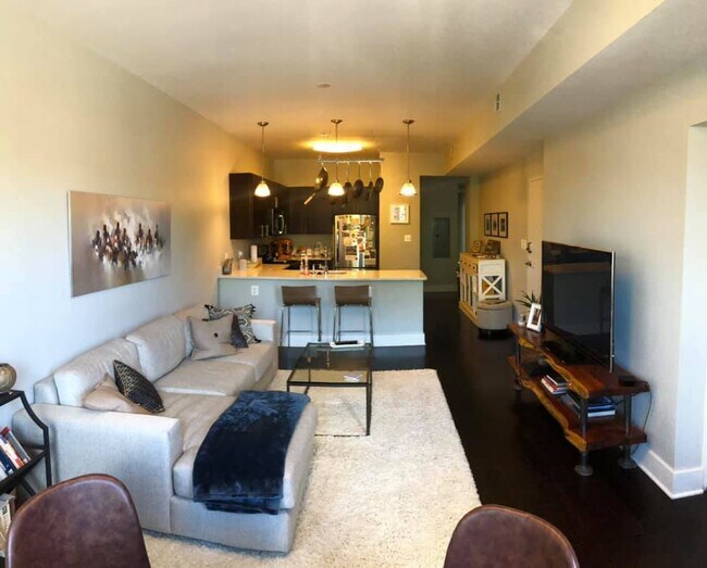 Building Photo - 1814 N Capitol St NW Unit 303