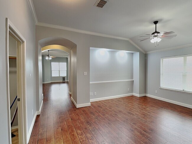 Building Photo - Where Comfort Meets Convenience in Marine Creek Ranch