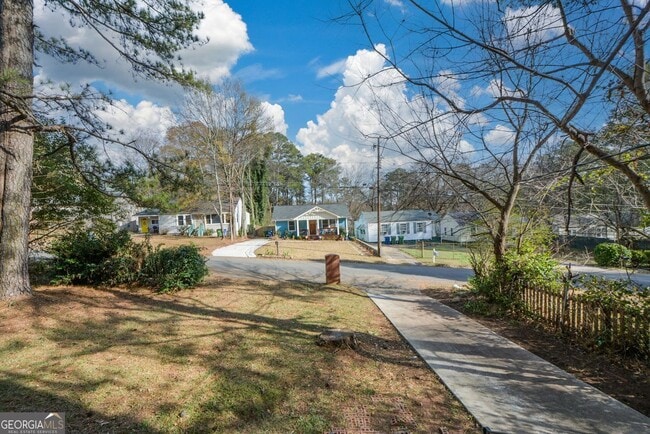 Building Photo - 2259 Nelms Dr SW