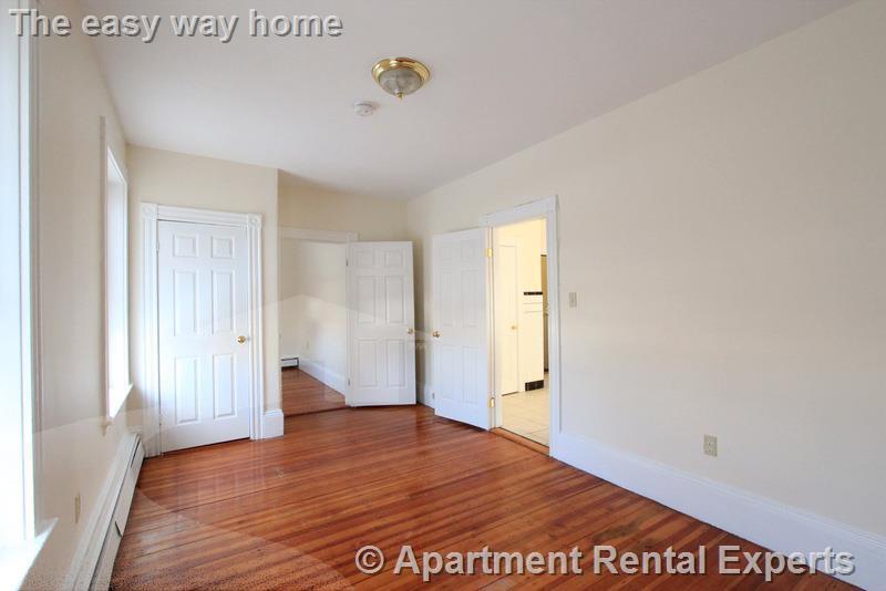 Building Photo - 10 Winter St