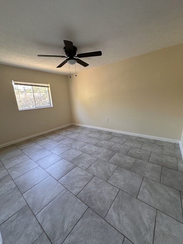 Building Photo - 3661 Boone Park Ave