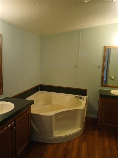 Building Photo - 107 Oxford Ln