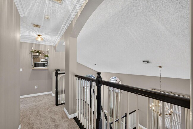 Building Photo - 1204 Oakwater Dr