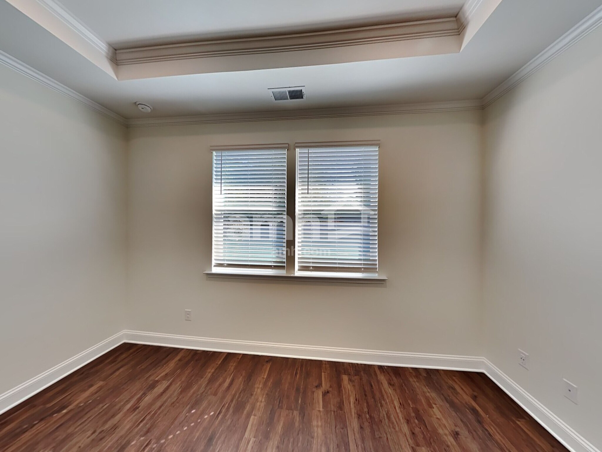 Building Photo - 566 Rivermist Dr