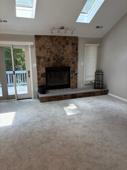 Living room - 12913 Church Ct