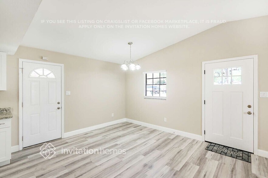 Building Photo - 6330 S Selbourne Ave
