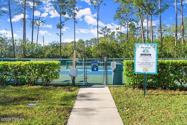 Building Photo - 16 Forest View Way