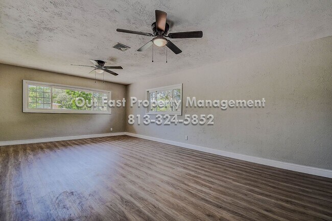 Building Photo - Home & Bonus Space Near Gulf Beaches — Ready for Move-In