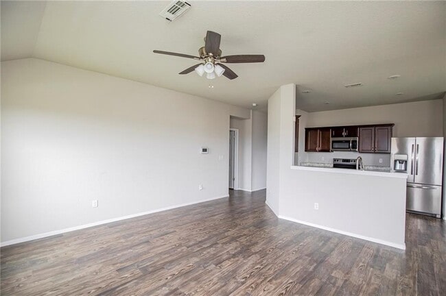 Building Photo - 713 NW 67th Ave