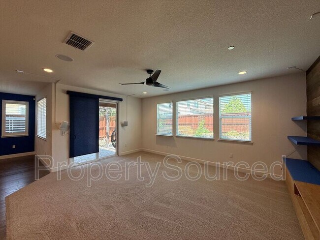Building Photo - 17894 Amador Dr