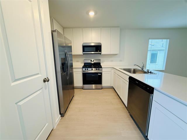 Building Photo - 12443 Lost Rock Dr