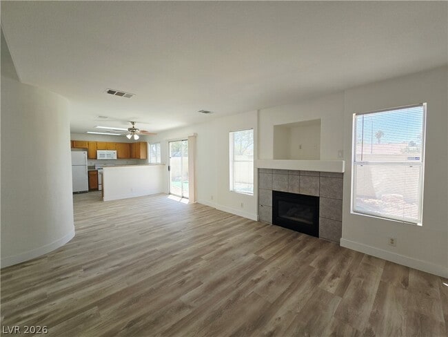 Building Photo - 7201 Scenic Desert Ct