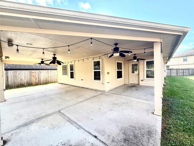 Building Photo - 25002 Tancy Ranch Ct