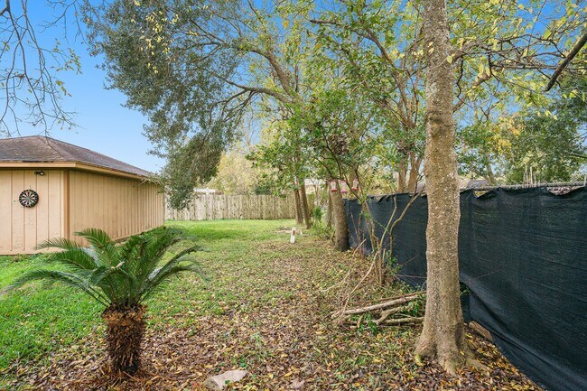 Building Photo - 17306 Fife Ln