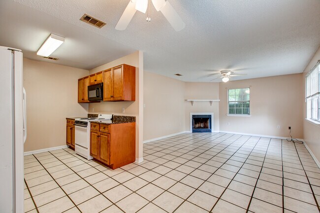 Building Photo - 5596 Daugherty Rd