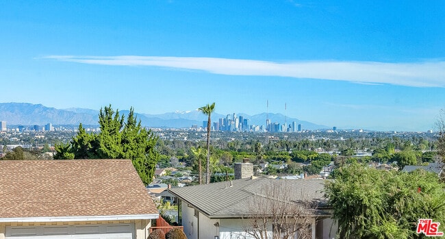 Building Photo - 5324 Weatherford Dr