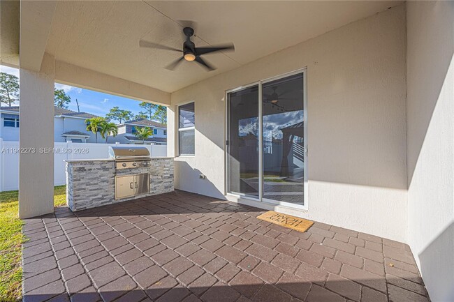 Building Photo - 7214 Rockwood Rd