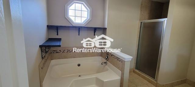 Building Photo - 4745 King Saul Dr