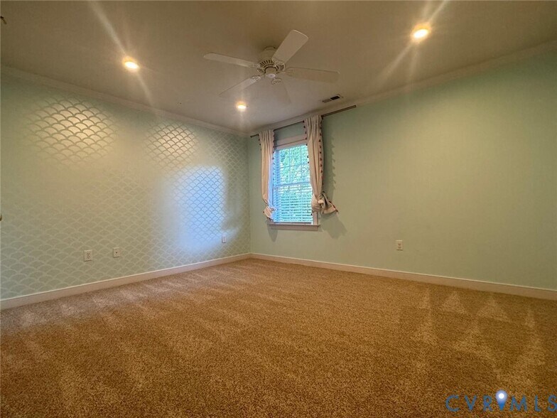 Building Photo - 5708 Carrington Hills Dr