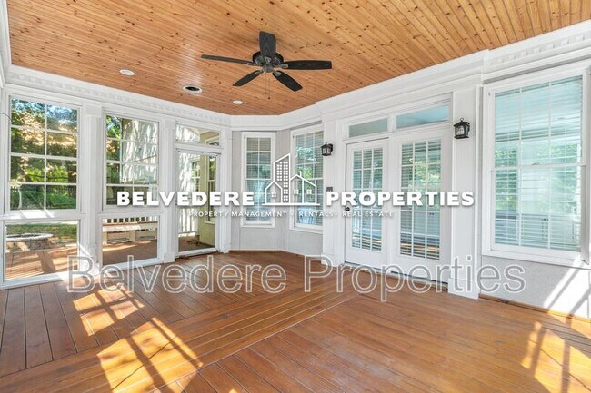 Building Photo - 1403 Regents Park Ln