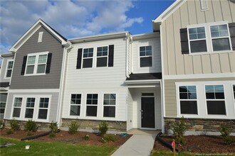 Building Photo - 1793 Aspen River Ln