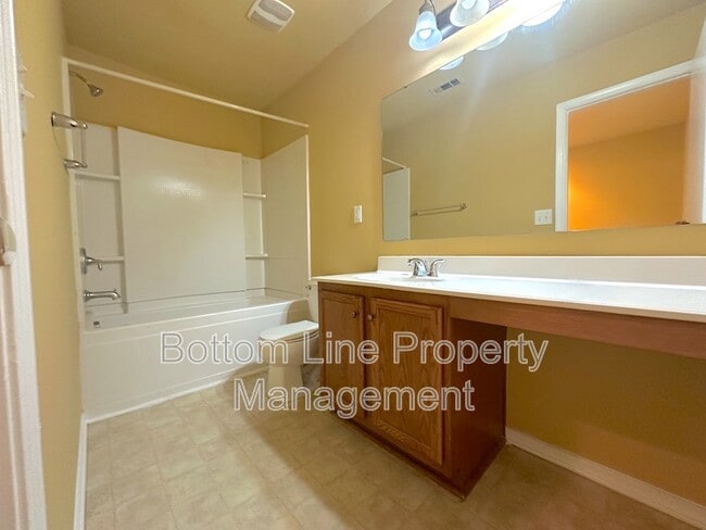 Building Photo - 313 River Clay Road