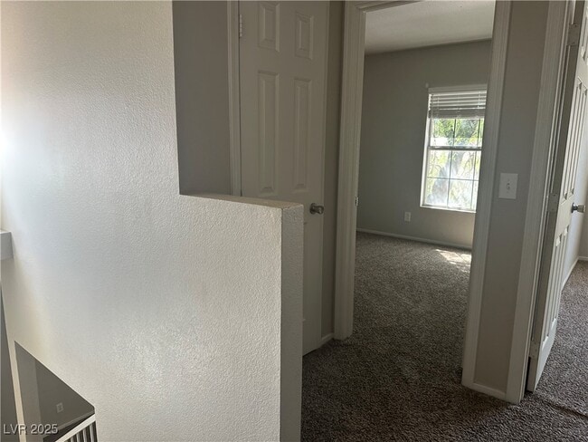 Building Photo - 2604 Ponderosa Pine Ave