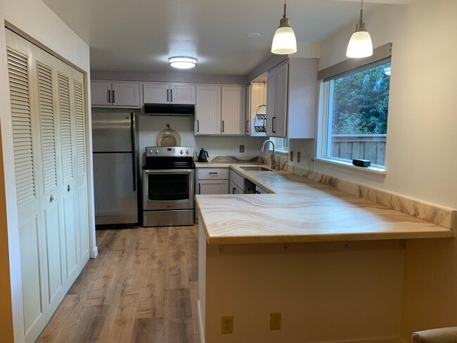 Primary Photo - 2-Bedroom 2-Bathroom duplex in Harlow neig...