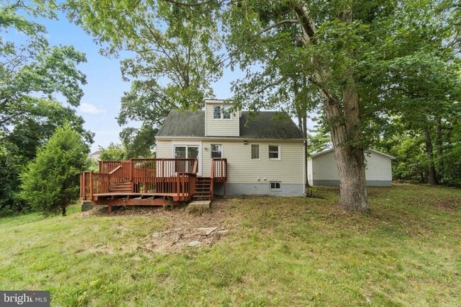 Building Photo - 45629 Frank Hayden Ln