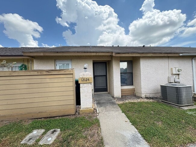 Primary Photo - 1-Story Home. Gated Community