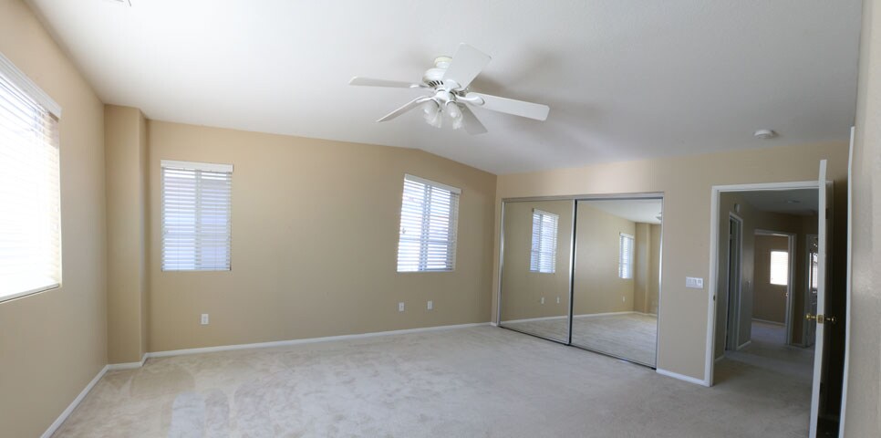 Building Photo - 24747 Montevista Cir