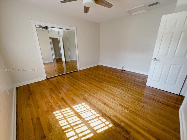 Building Photo - 2290 SW 26th Ln