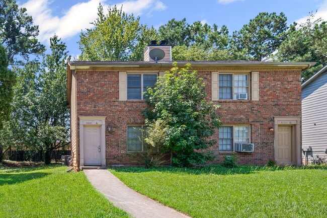 Building Photo - 5301 Stonebush Terrace