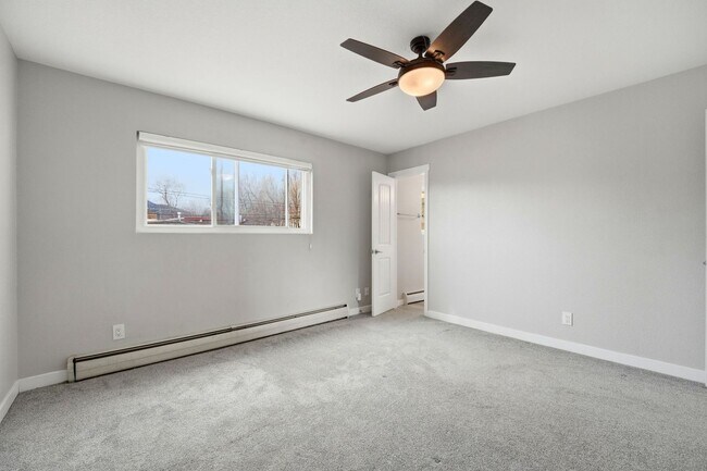 Building Photo - 54 Minden Cir
