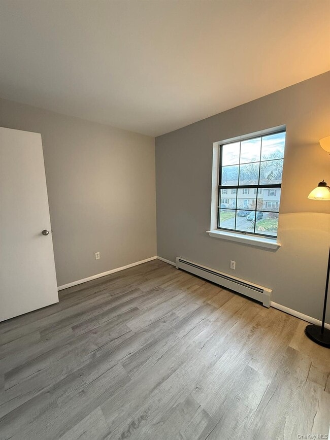 Building Photo - 540 Saracino Dr