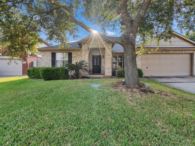 Building Photo - 3823 Beacons Vw