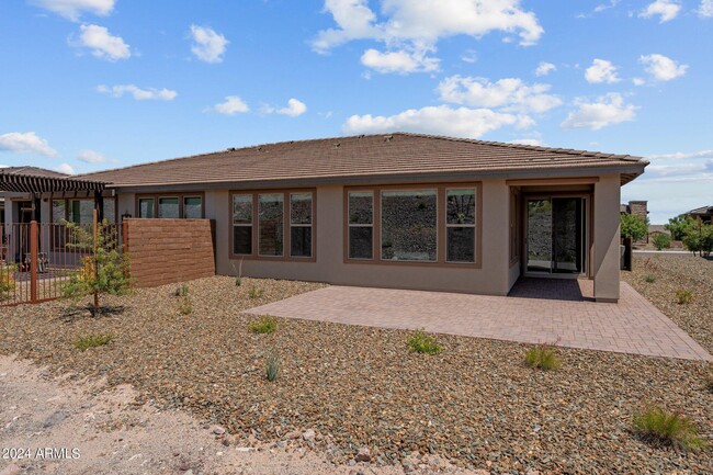 Building Photo - 4041 Desert Moon Dr