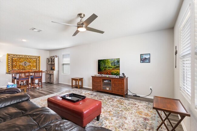 Building Photo - 13726 Locklear Way