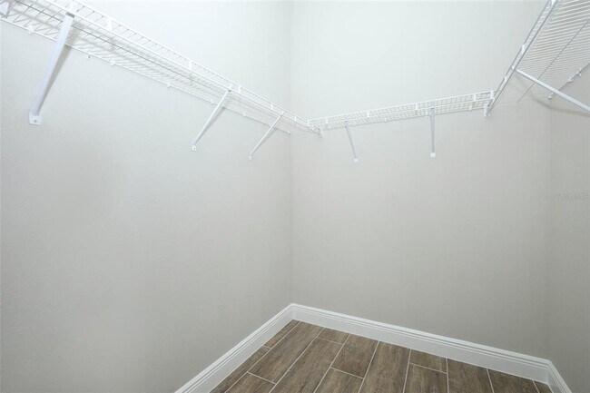 Building Photo - 10170 Ballast Dr