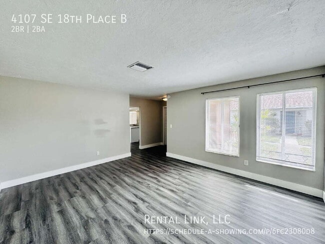 Building Photo - 4107 SE 18th Pl