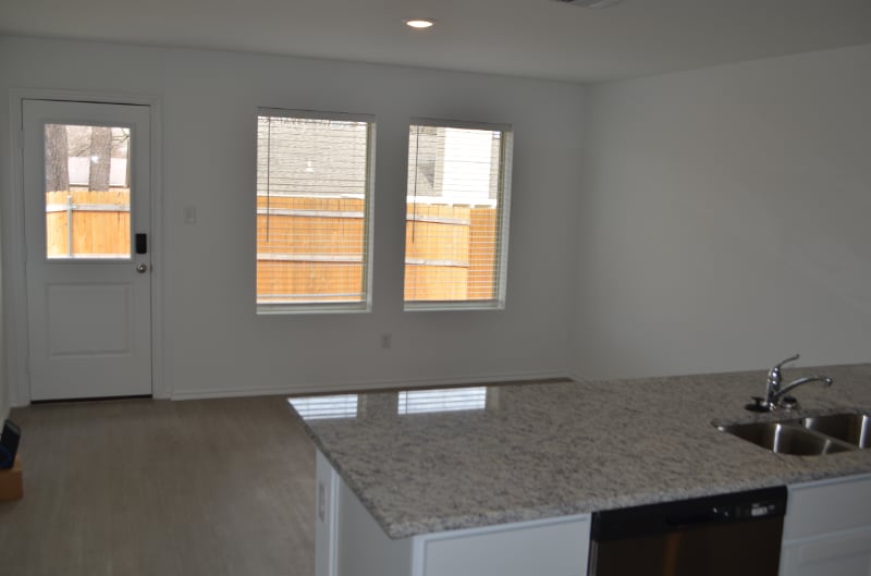 Building Photo - 1809 Wolford Wy