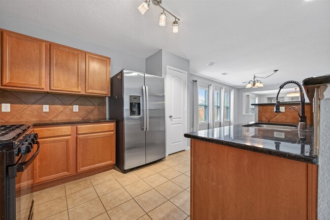 Building Photo - 16238 Ranchland Ln