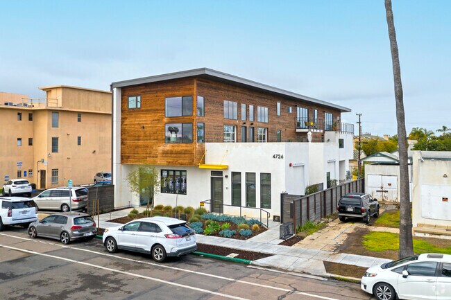 Building Photo - 4726 Utah St