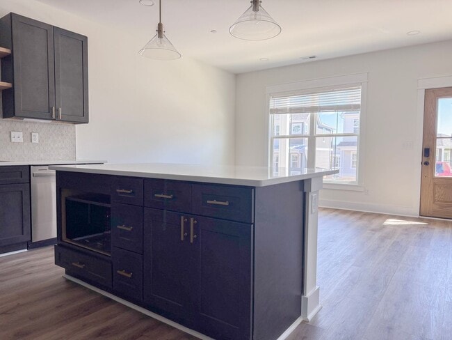 Building Photo - Fuller Style - Spacious 2-Bedroom Townhome with Flex Room at Highbury